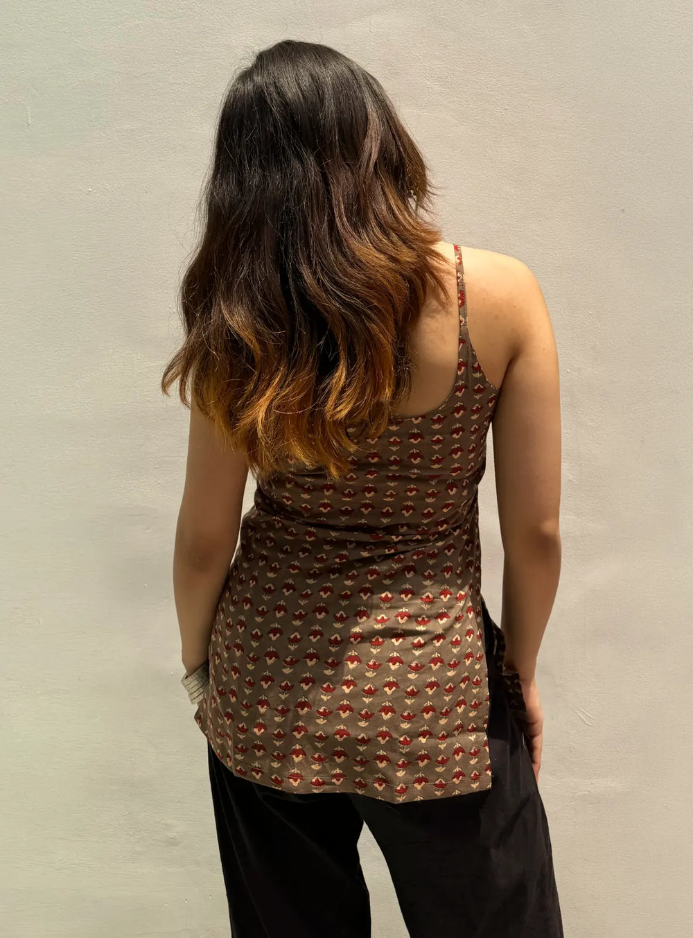 Classy Sleevless Kurti