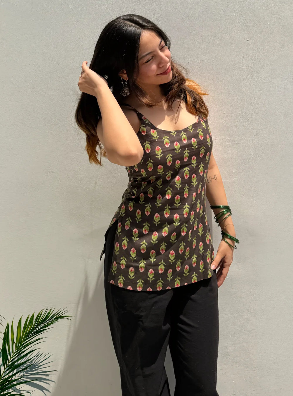 Trendy Sleevless Kurti