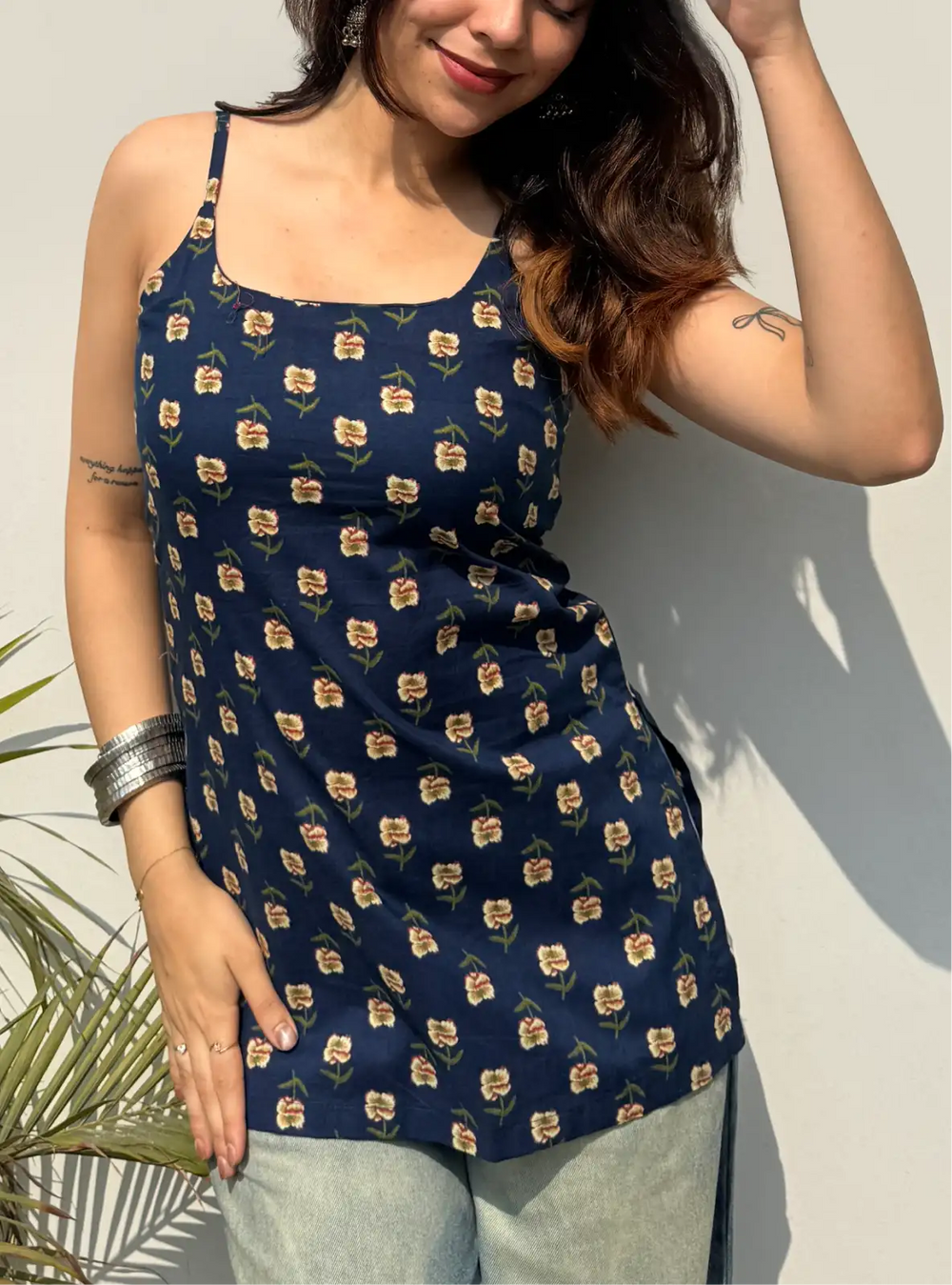 Trendy Sleevless Kurti
