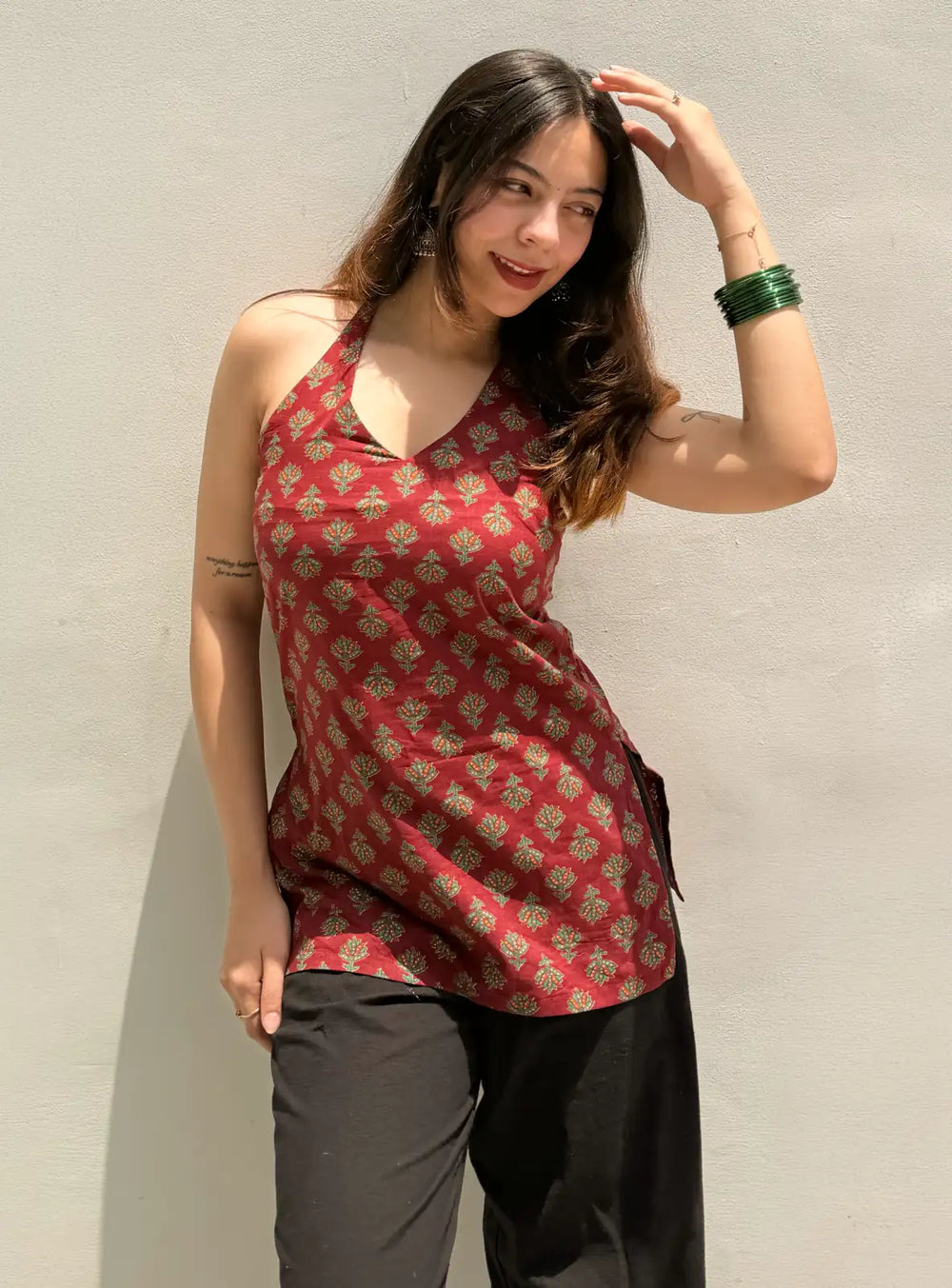 Trendy Halter Neck Sleevless Kurti