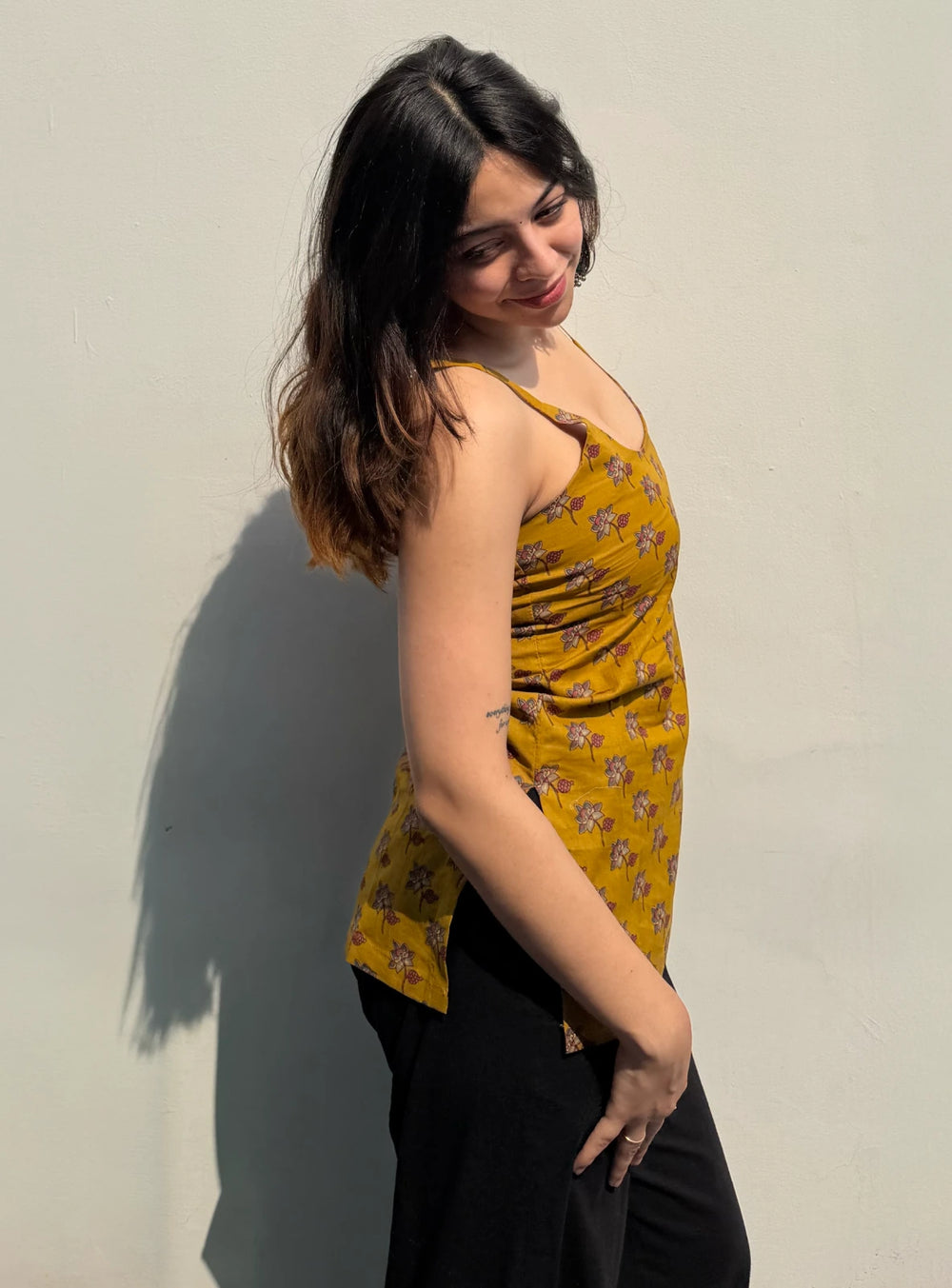 Beutiful Sleevless Kurti