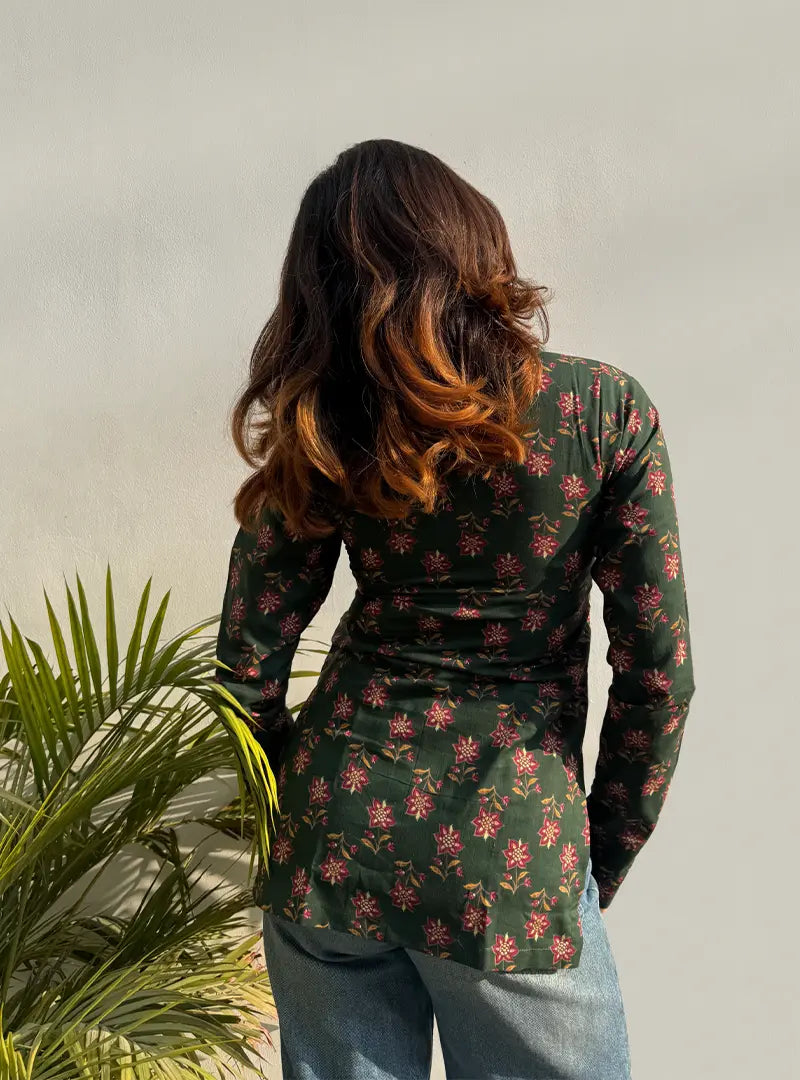 Bestselling V Neck Full Sleevs Kurti