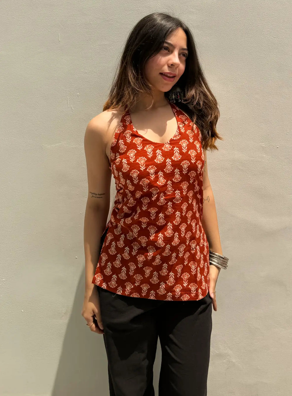 Bestselling Halter Neck Sleevless Kurti