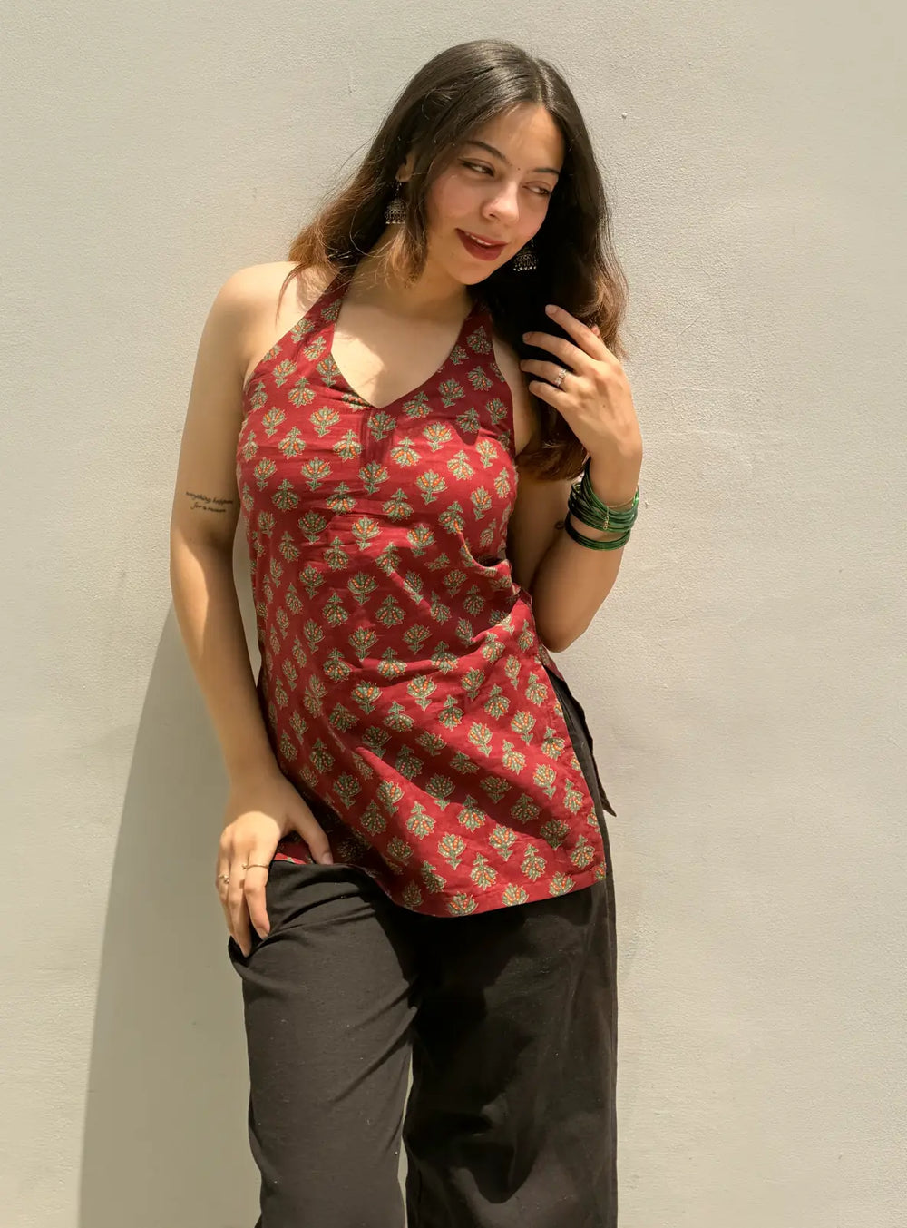 Trendy Halter Neck Sleevless Kurti