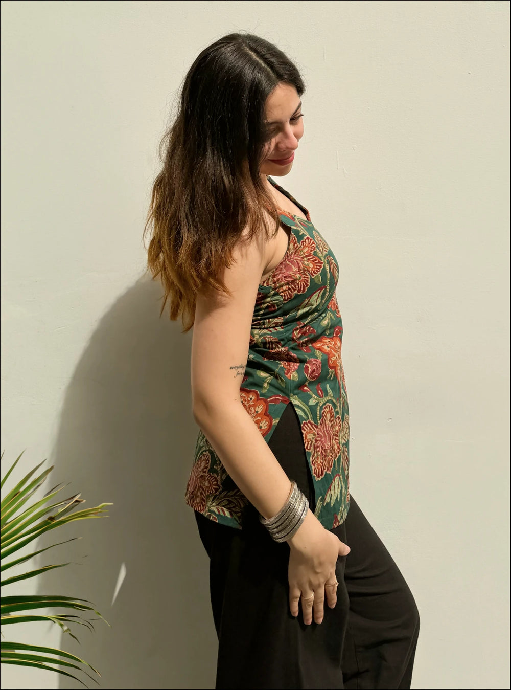 Bestselling Halter Neck Sleevless Kurti