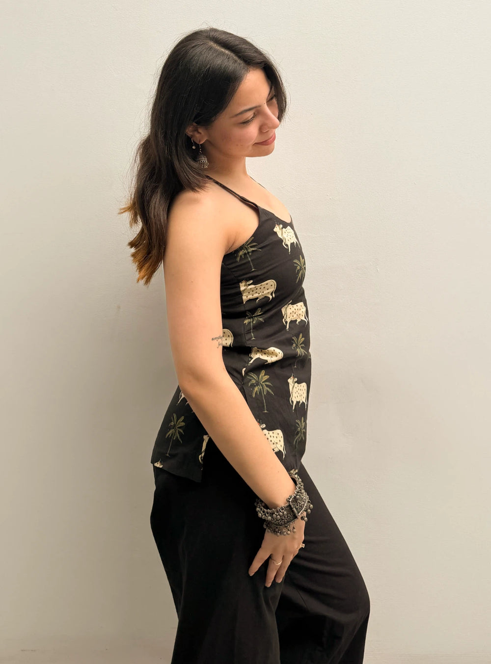 Classy Sleevless Kurti