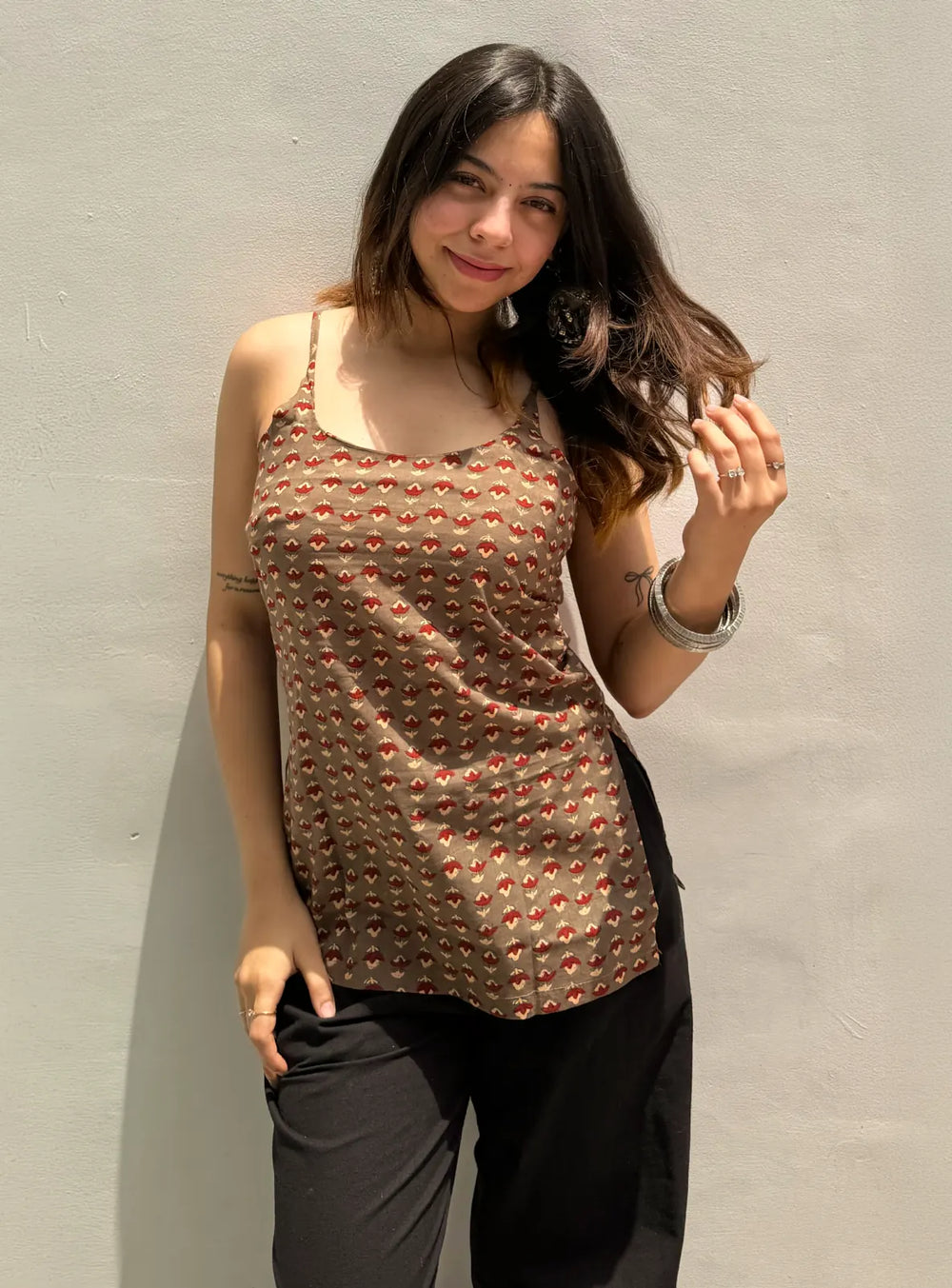 Classy Sleevless Kurti