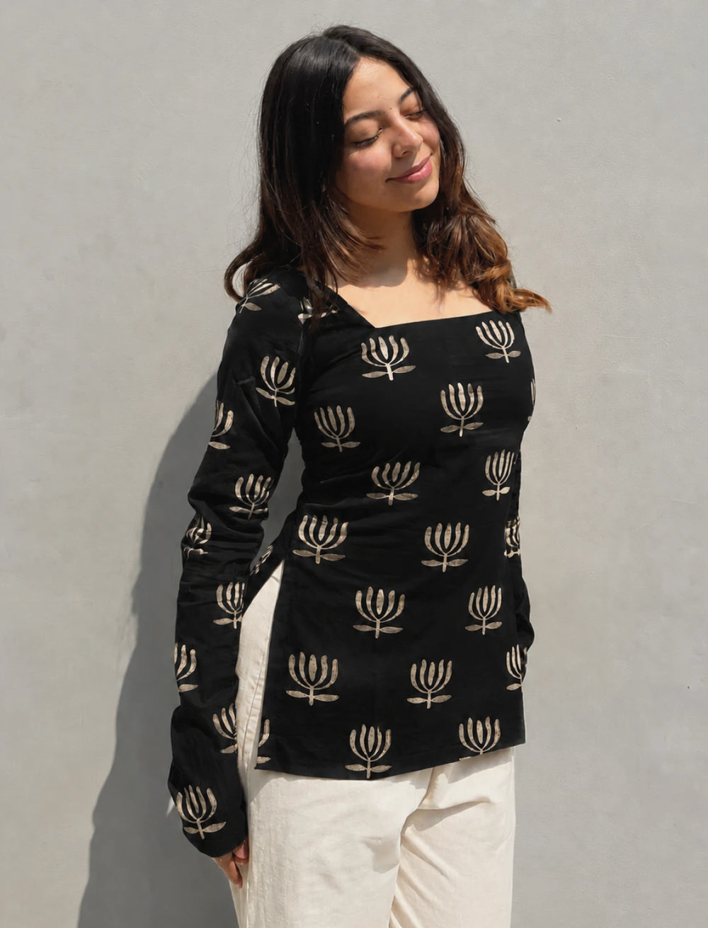 Trendy Square Neck Corset Back Kurti