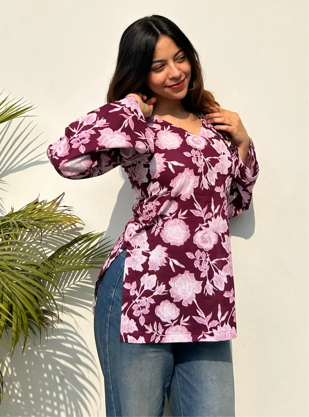 Beutiful V Neck Kurti